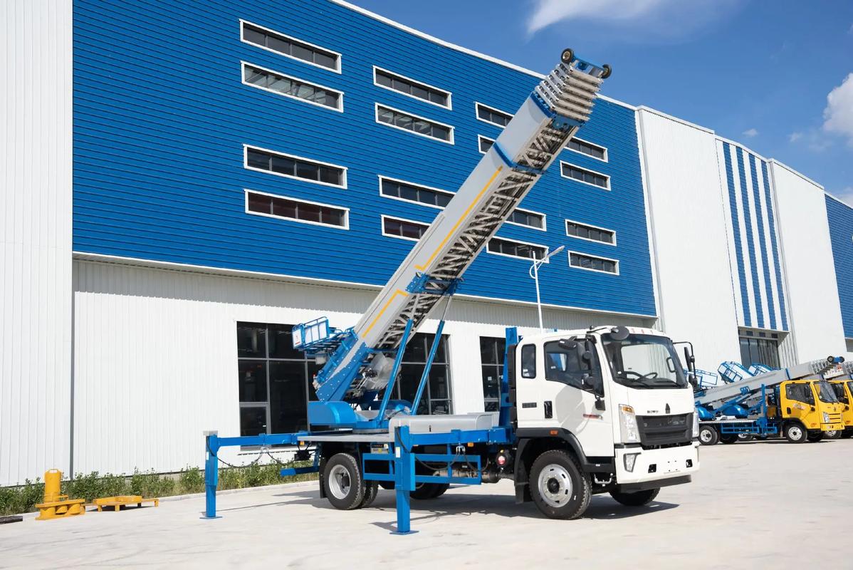 徐州泉山小型云梯车上料车租赁多少钱