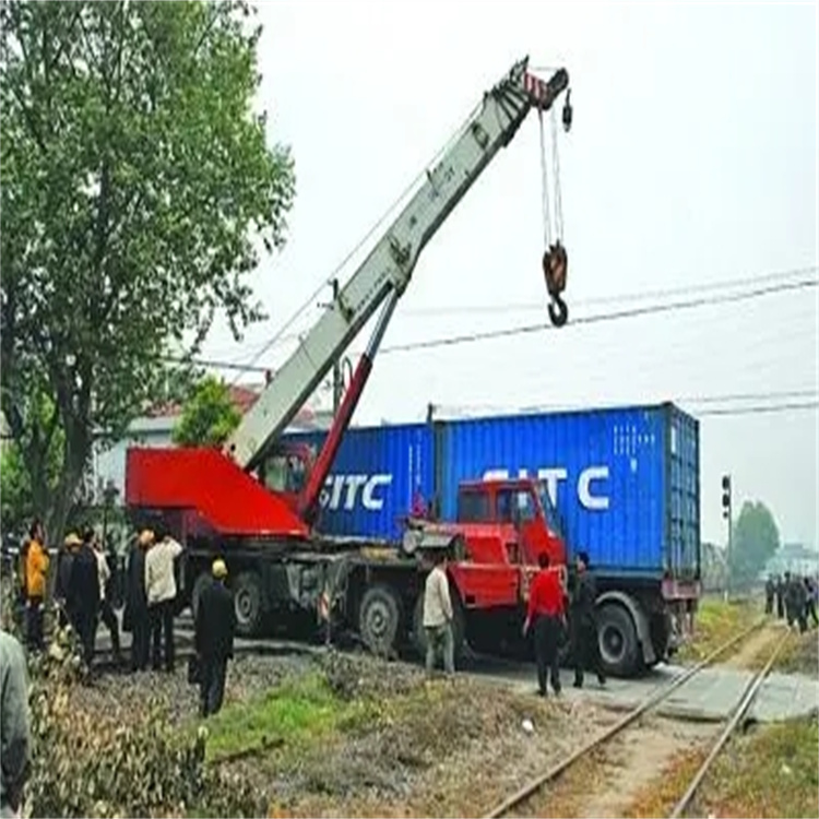 徐州泉山如何快速找到附近的吊车救援公司